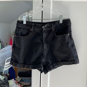 PacSun Black Mom Jean Shorts